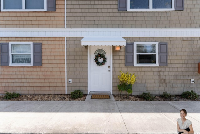 view of entrance to property