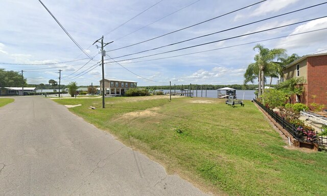 158 Beechers Point Dr, Welaka, FL 32193 - photo 2