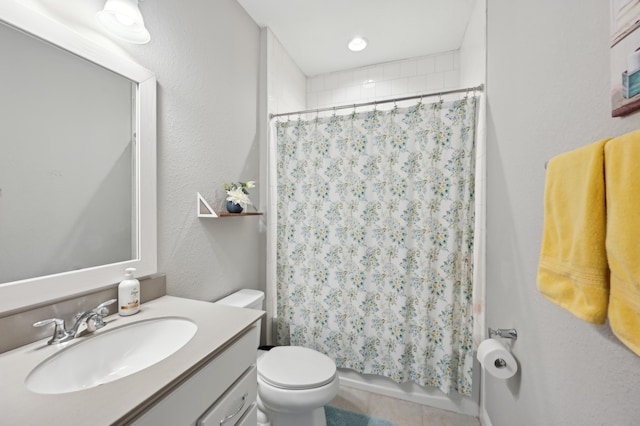 full bathroom featuring vanity, toilet, and shower / bath combo with shower curtain