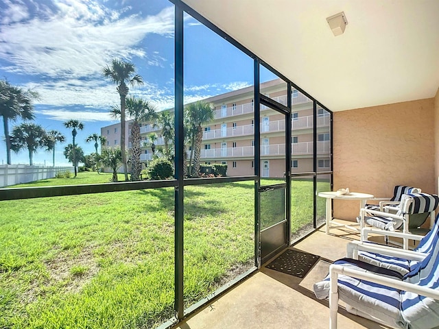 view of sunroom / solarium