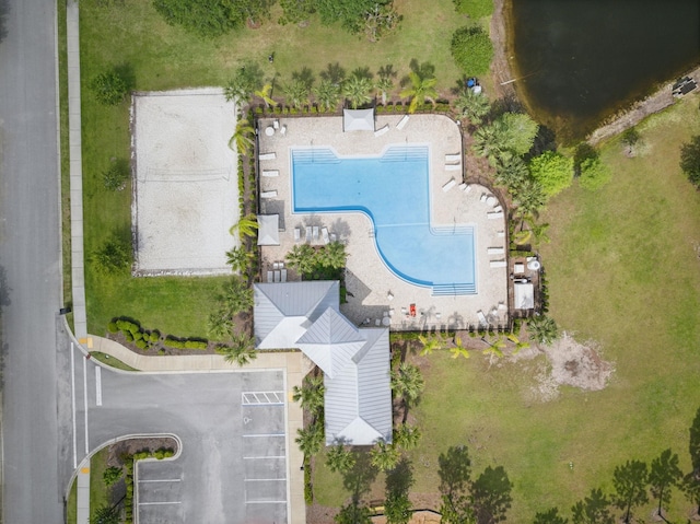 bird's eye view of a pool