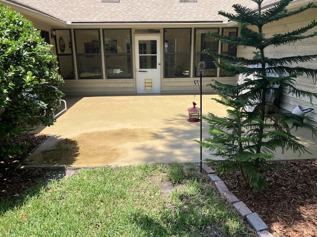 1076 Mainsail Ln, Saint Johns, FL 32259 - view of patio / terrace with a sunroom
