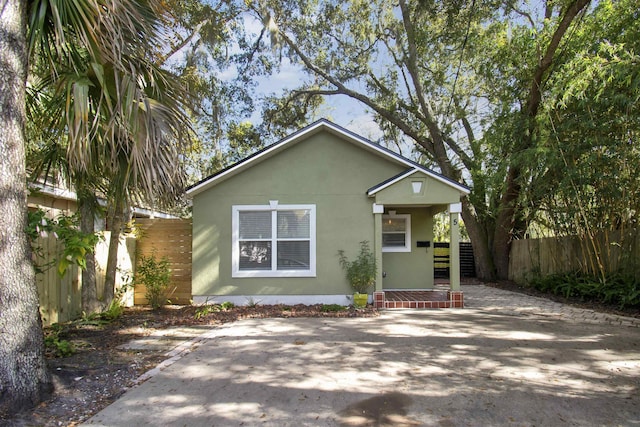 5 Nesbit Ave, Saint Augustine, FL 32084 - view of front of home with a patio area and stucco siding