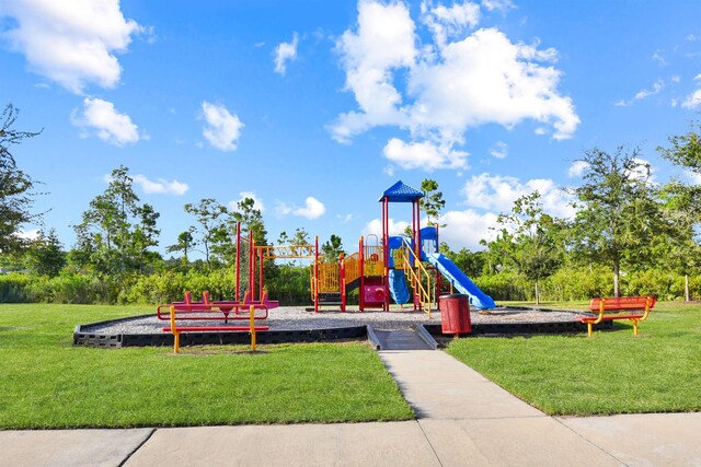 362 S Hamilton Springs Rd, Saint Augustine, FL 32084 - communal playground featuring a yard