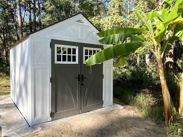 view of outbuilding