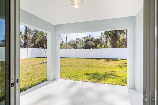 view of yard featuring a patio