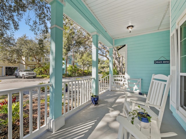 balcony with a porch