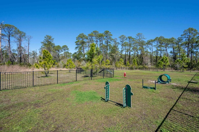 638 Honeycomb Trl, Saint Augustine, FL 32095 - surrounding community with a yard and fence