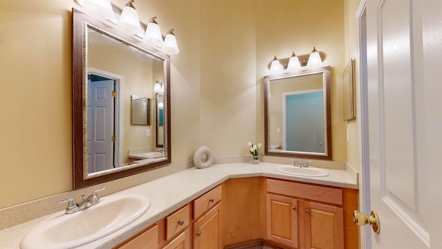 256 N Hidden Tree Dr, Saint Augustine, FL 32086 - bathroom featuring double vanity