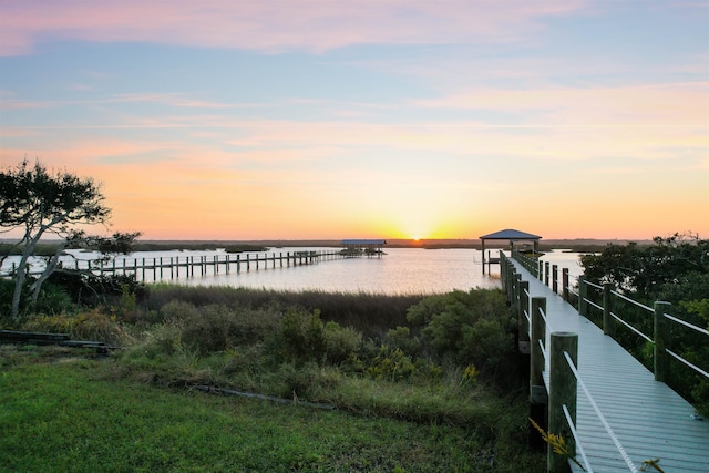 dock area featuring a water view