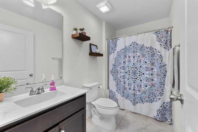 121 Sawmill Forest Ct, Saint Augustine, FL 32086 - bathroom featuring toilet, tile patterned floors, a shower with curtain, and vanity