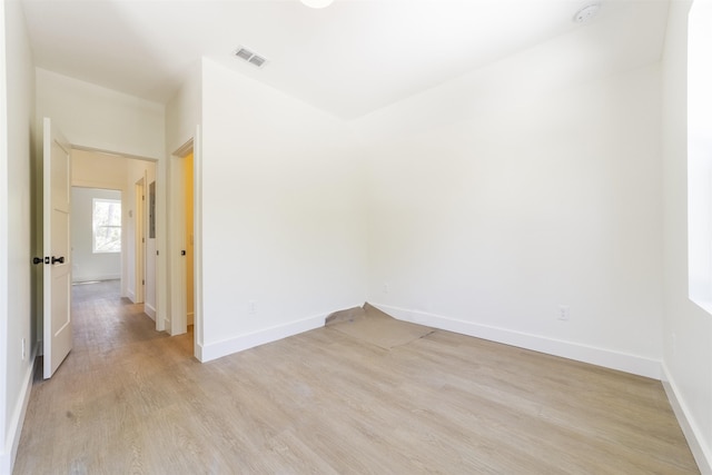974 Alexander St, Saint Augustine, FL 32084 - spare room with light wood-type flooring and a smoke detector
