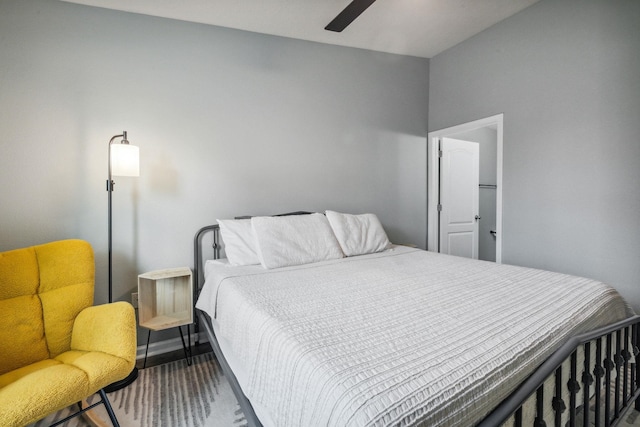 bedroom with ceiling fan