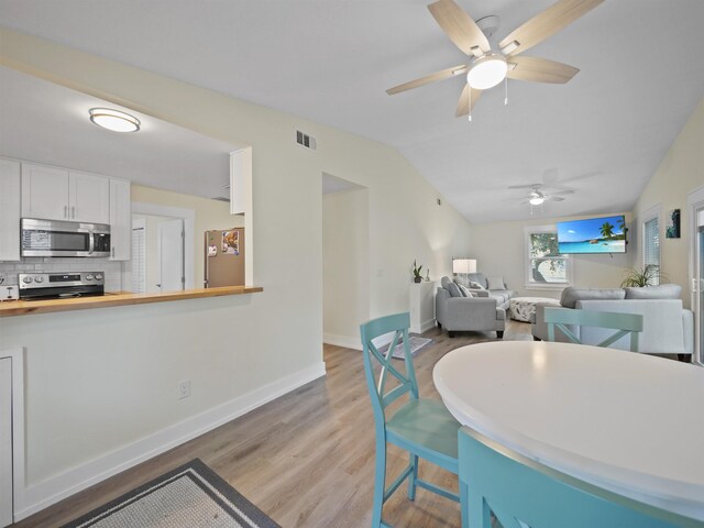 208 A St, Saint Augustine, FL 32080 - photo 16