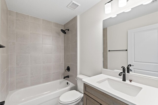 10 Reine Pl, Palm Coast, FL 32164 - full bathroom with toilet, washtub / shower combination, and vanity