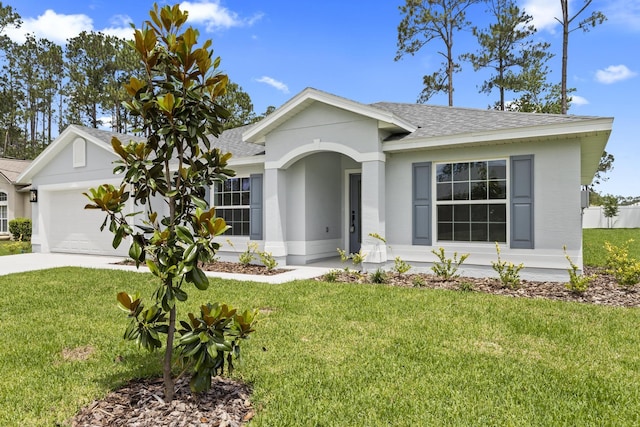 10 Reine Pl, Palm Coast, FL 32164 - ranch-style house with a shingled roof, an attached garage, and a front lawn