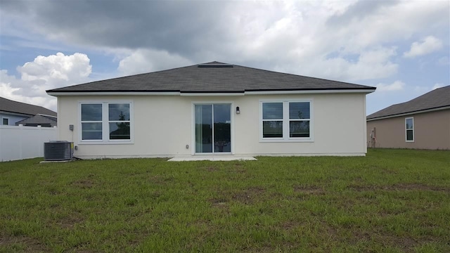 201 Blue Creek Way, Saint Augustine, FL 32086 - rear view of house featuring a shingled roof and stucco siding