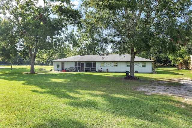 view of front of house with a front yard