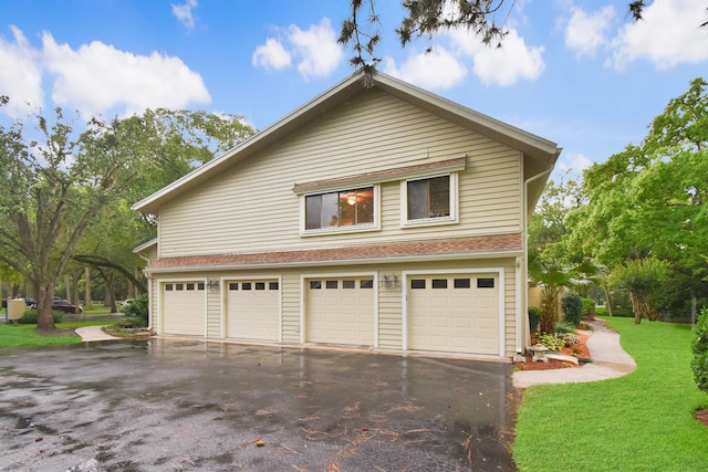 101 Vista Lagoon Ct Unit A-4, Ponte Vedra Beach, FL 32082 - view of side of home with driveway