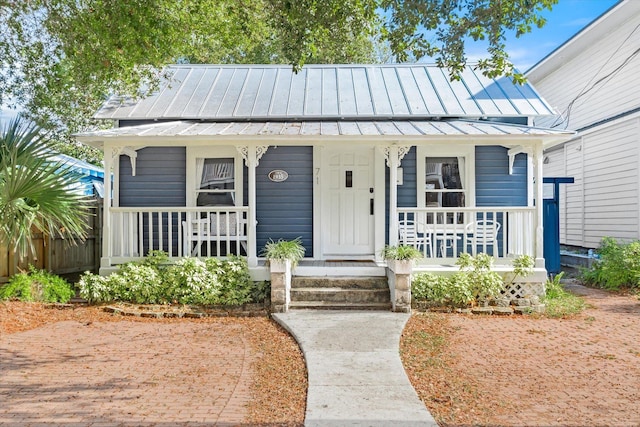 bungalow with a porch