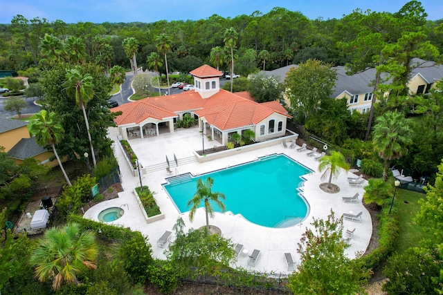 2200 Vista Cove Rd, Saint Augustine, FL 32084 - community pool with a hot tub, a gazebo, fence, and a forest view