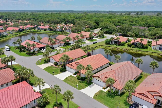 19 San Rafael Ct, Palm Coast, FL 32137 - aerial view of residential area featuring a large body of water