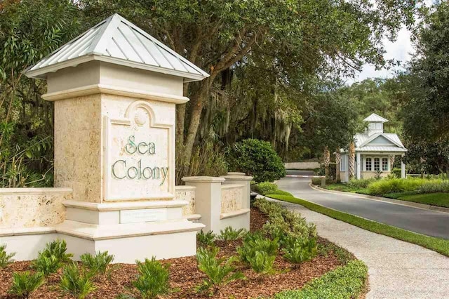 313 S Forest Dune Dr, Saint Augustine Beach, FL 32080 - view of community sign