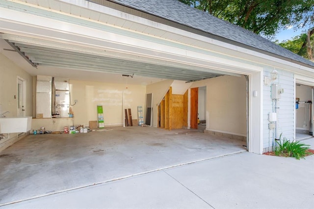 garage with sink