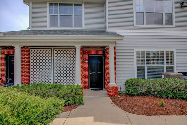 20102 Harbour Vista Cir, Saint Augustine, FL 32080 - entrance to property with brick siding and a shingled roof