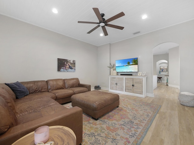 847 Tides End Dr, Saint Augustine, FL 32080 - living area featuring ceiling fan, recessed lighting, visible vents, and arched walkways