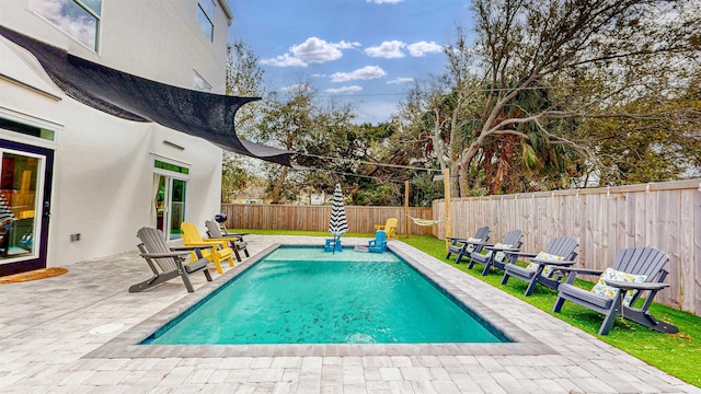 16/18/20 Inlet Pl, Saint Augustine, FL 32080 - view of swimming pool featuring a fenced backyard and a patio