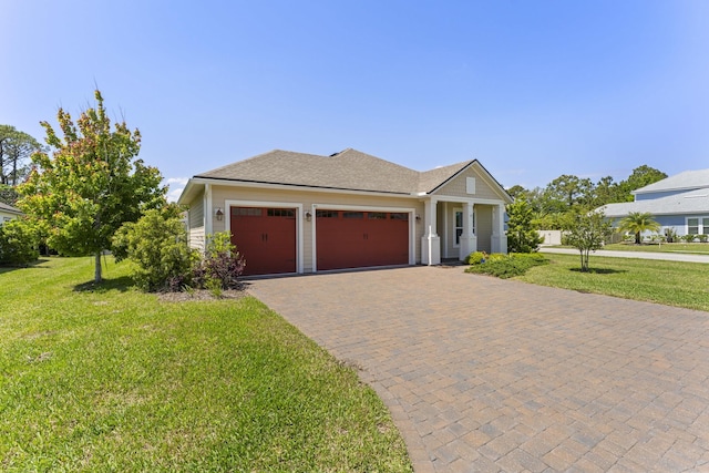 443 Pescado Dr, Saint Augustine, FL 32095 - single story home featuring a garage, driveway, and a front lawn