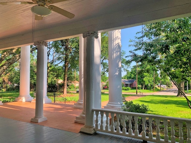 view of patio with covered porch and ceiling fan