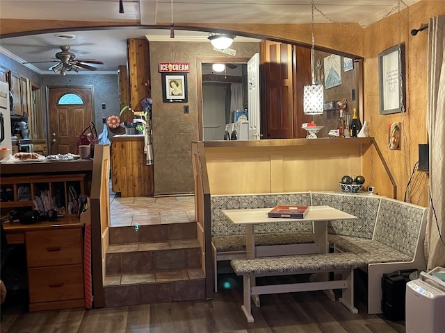 reception featuring washing machine and dryer and ceiling fan