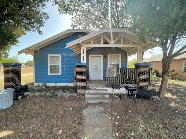 view of front of house