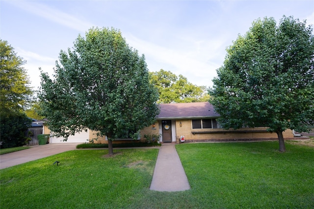 602 San Jacinto St, Mineral Wells TX, 76067, 4 bedrooms, 2 baths house for sale