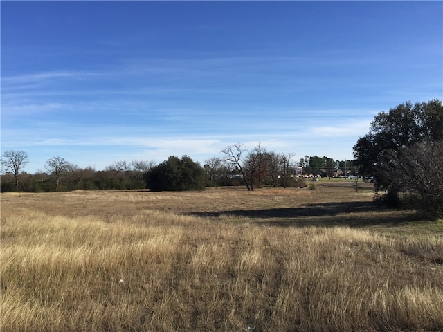 Listing photo 3 for 1300 E Shannon Rd, Sulphur Springs TX 75482