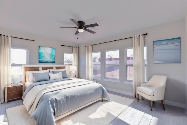 bedroom featuring ceiling fan