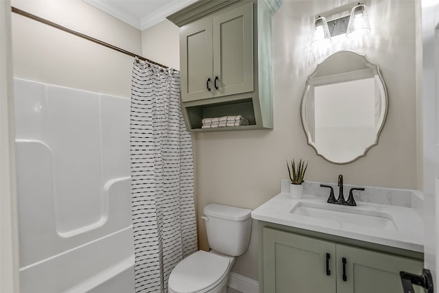 full bathroom featuring crown molding, shower / bath combination with curtain, toilet, and vanity