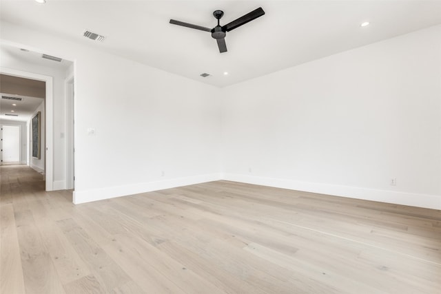 unfurnished room with light hardwood / wood-style floors and ceiling fan