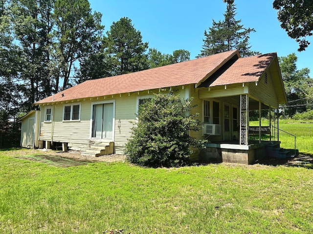 exterior space featuring a front lawn