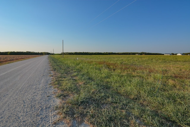 Listing photo 3 for 9165 County Road 101a, Grandview TX 76050