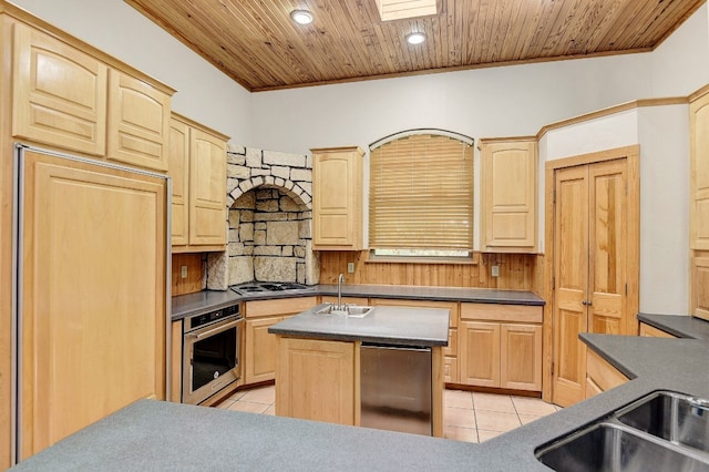 kitchen with appliances with stainless steel finishes, custom range hood, a center island, sink, and wooden ceiling