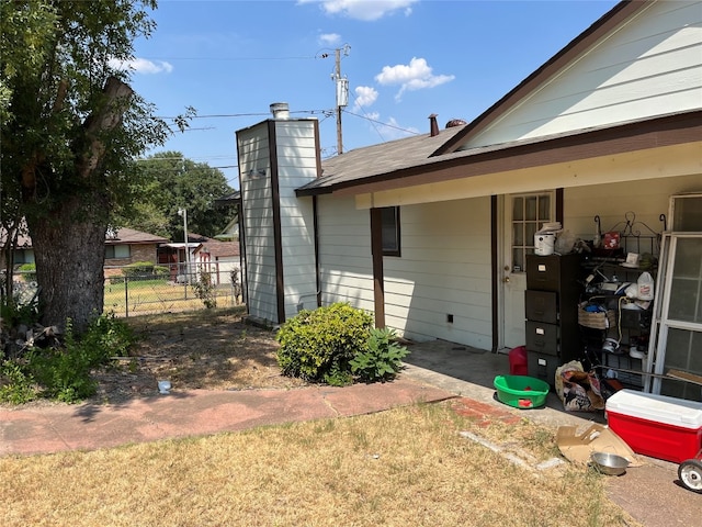 view of side of property