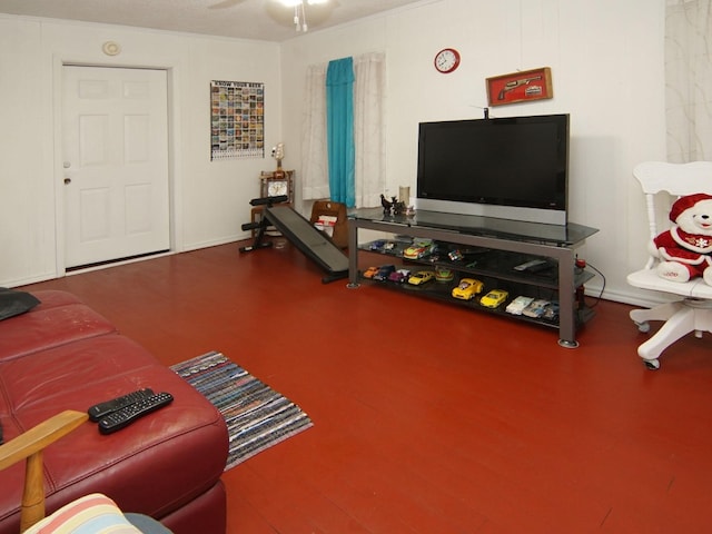 living room featuring ceiling fan