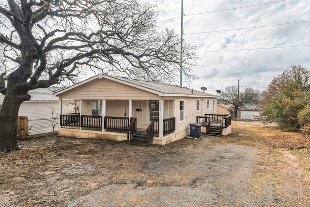 view of front of property with a porch