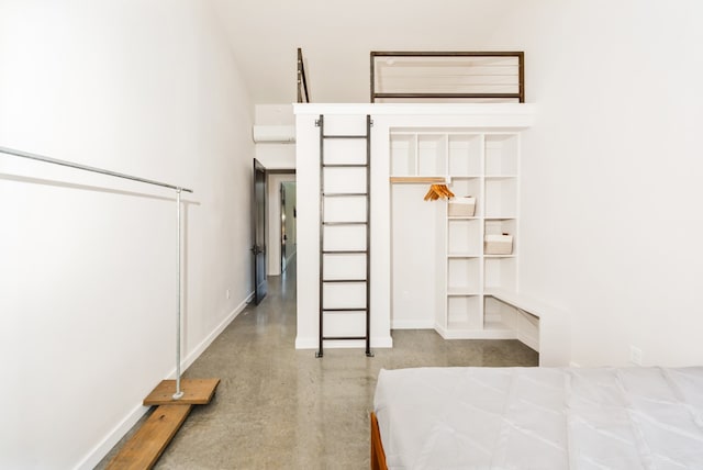 bedroom featuring a closet