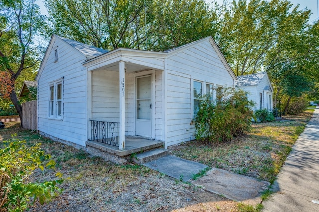 view of front of property