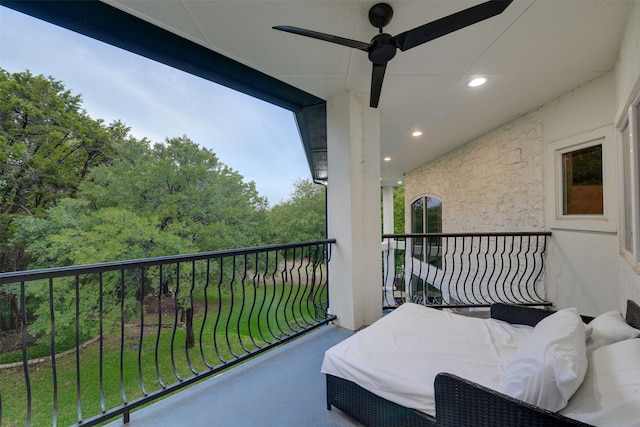 balcony with ceiling fan