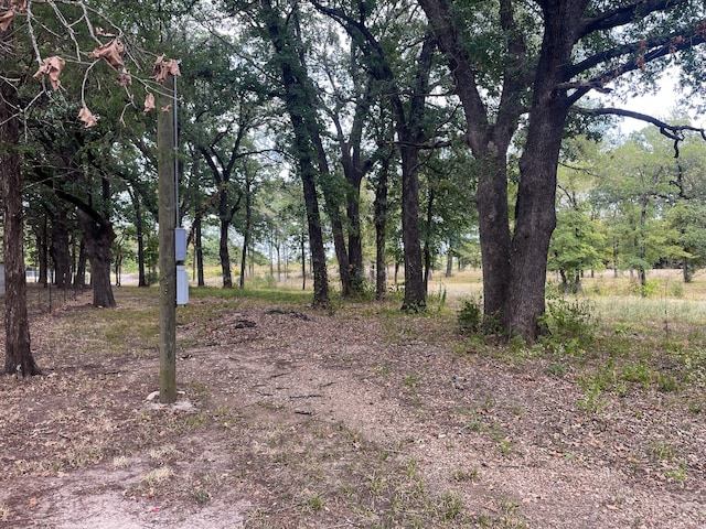 Listing photo 2 for 650 County Rd 2607, Bonham TX 75418